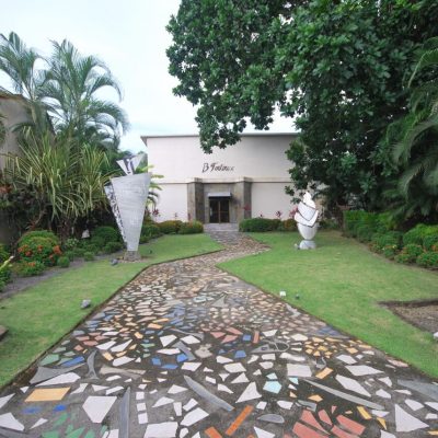 jaco commercial building for sale large deluxe suite 1